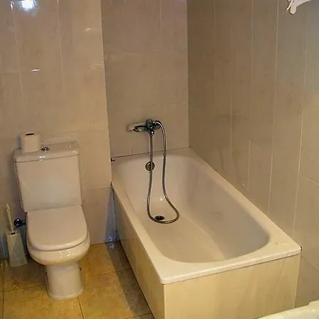 Europa Hotel *